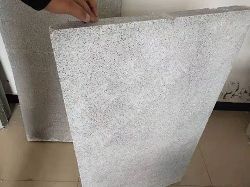 泡沫板的力學性能如何？