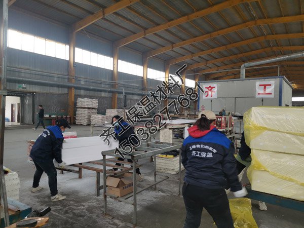 隔熱擠塑板生產(chǎn)廠家都有哪些？