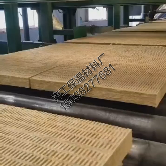 巖棉板的老化期限是多久？